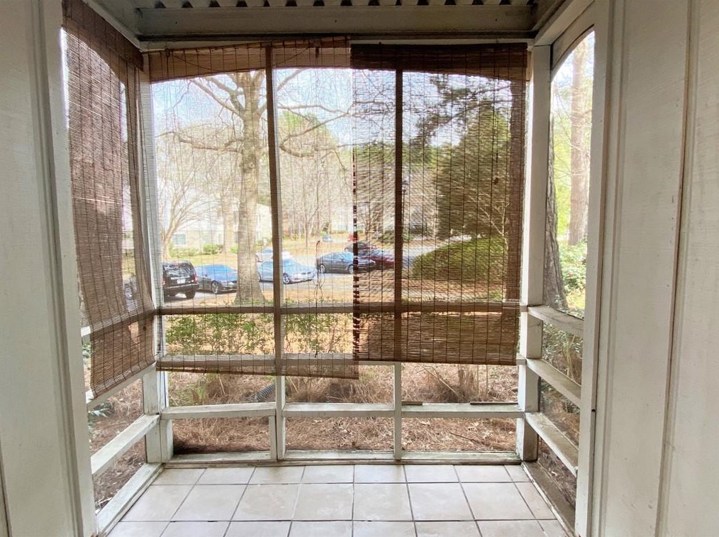 1110 Wingate Way, Atlanta GA  30350-4946 exterior
