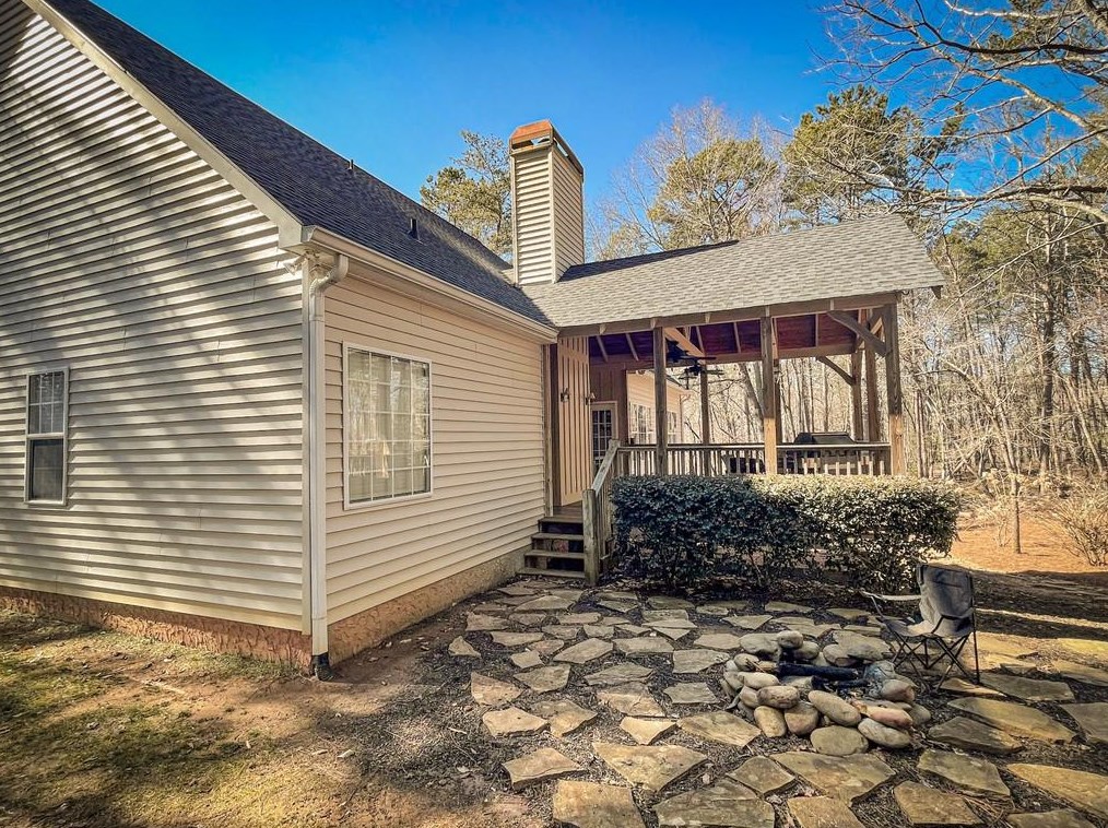 234 Settlers Point Dr, Clarkesville, GA 30523