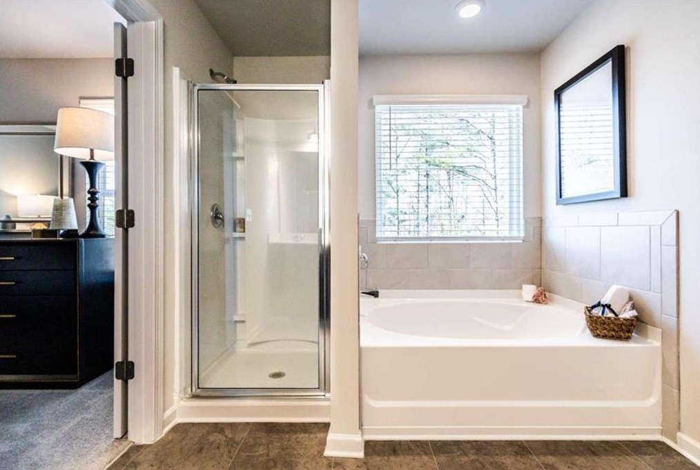 2812 Hillside Way, Decatur, GA 30034-7606