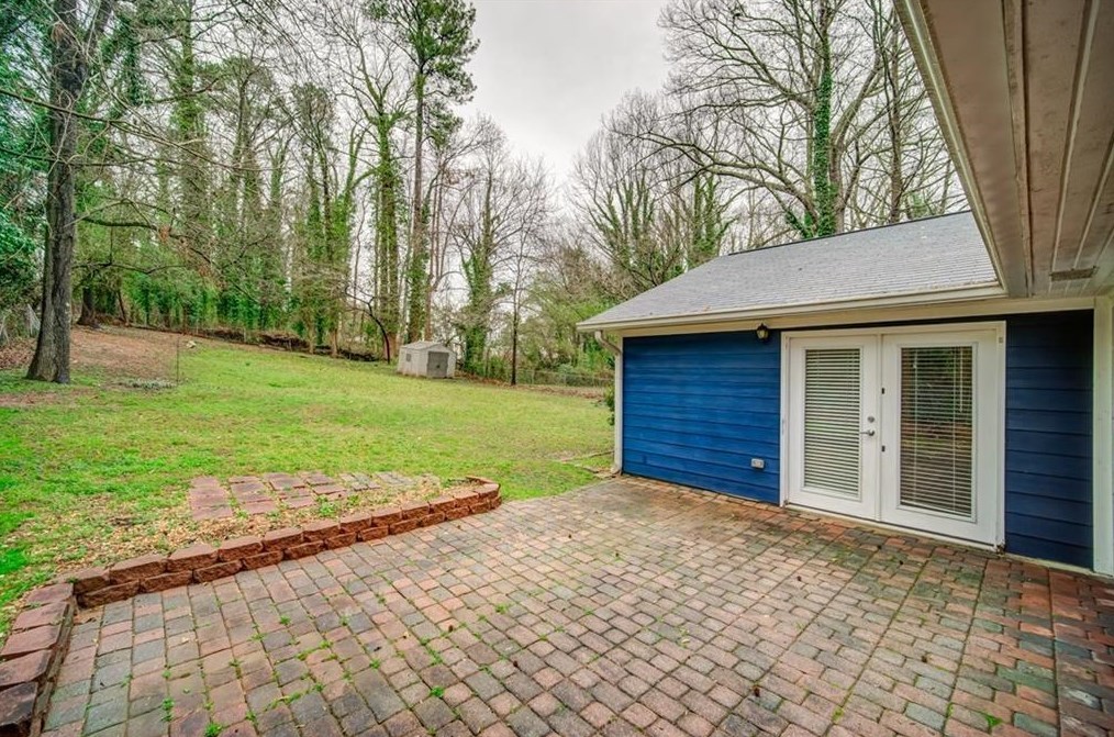 907 Turner Dr, Smyrna GA 30080-1533 exterior