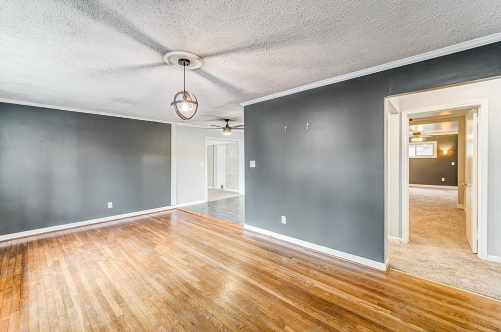 907 Turner Dr, Smyrna, GA 30080-1533