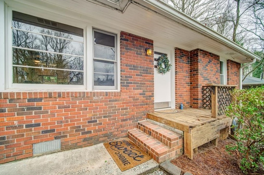 907 Turner Dr, Smyrna GA 30080-1533 exterior