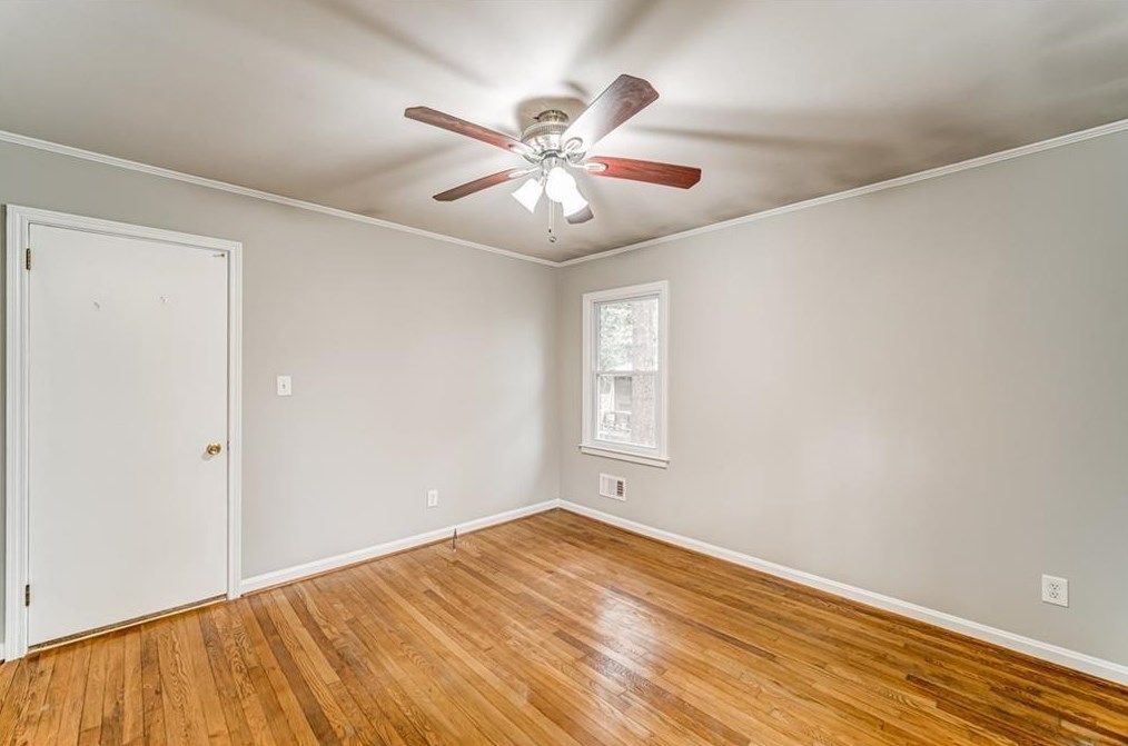 907 Turner Dr, Smyrna GA 30080-1533 exterior