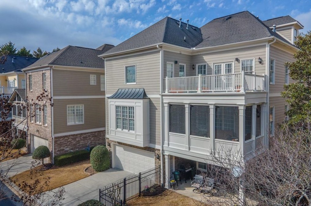 2106 Murren Dr, Smyrna GA 30080-6520 exterior