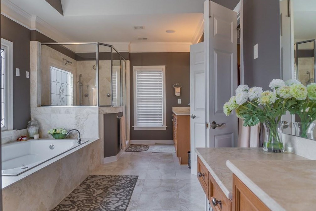 2106 Murren Dr, Smyrna GA 30080-6520 exterior