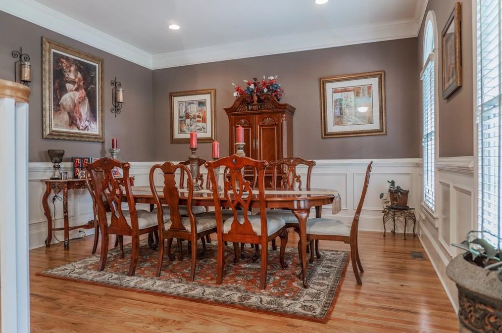 2106 Murren Dr, Smyrna GA 30080-6520 exterior