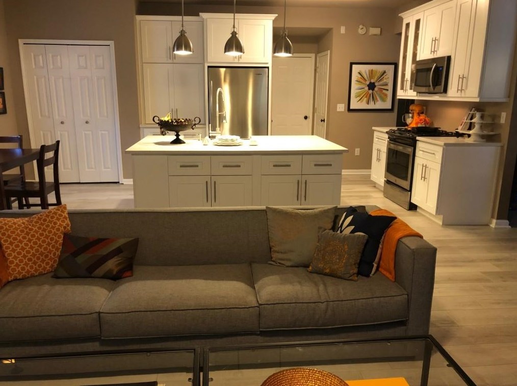 815 Melbourne Trl, Alpharetta, GA 30009-6519