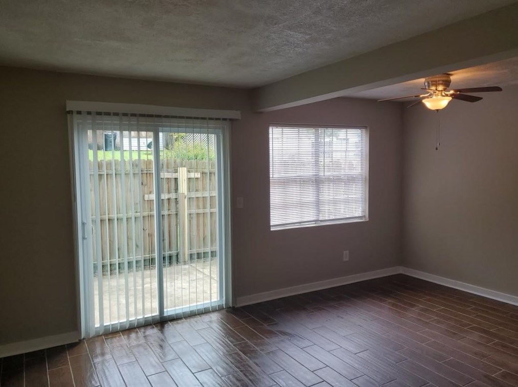 1111 Pine Tree Trl, Atlanta GA  30349-4999 exterior