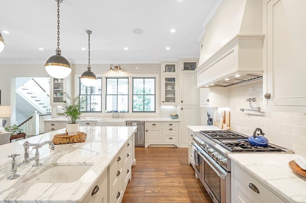 13970 Haystack Ln, Alpharetta, GA 30004-7576