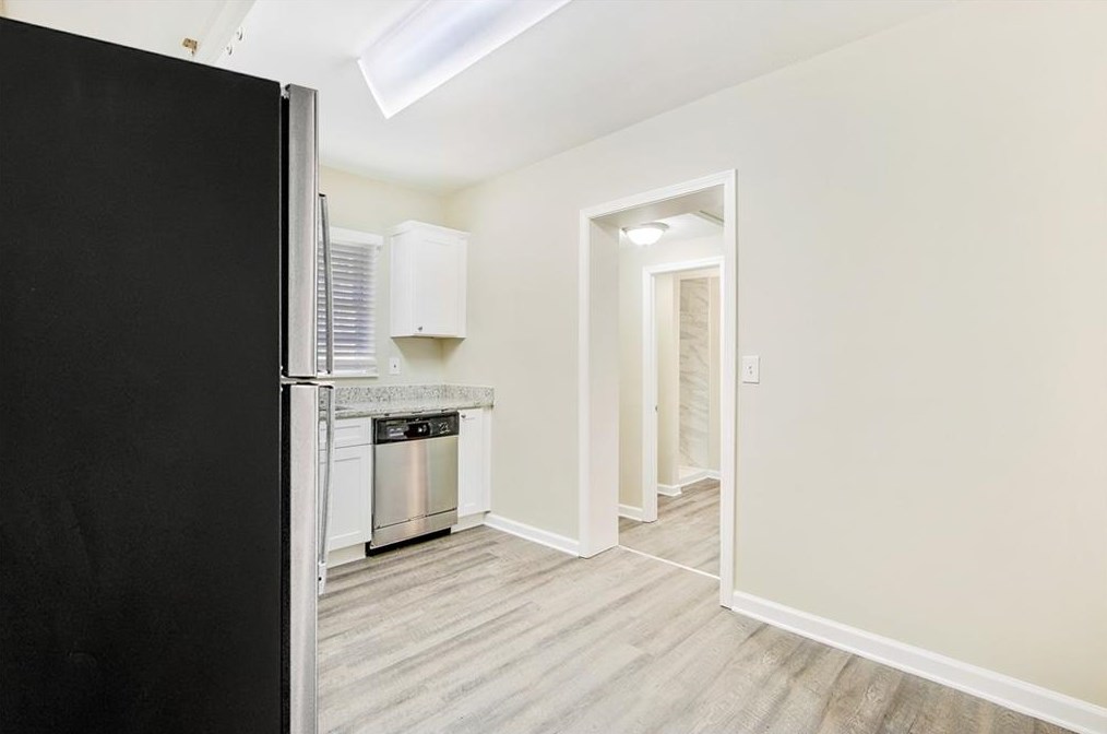 2215 Rosewood Rd, Decatur GA  30032-7131 exterior