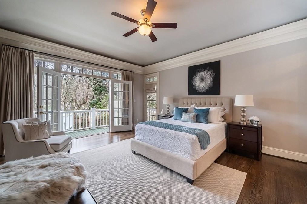 4098 Stratford Rd, Atlanta, GA 30342-3922