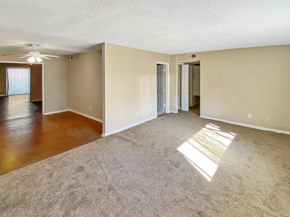 1312 Camelot Dr, Atlanta, GA 30349