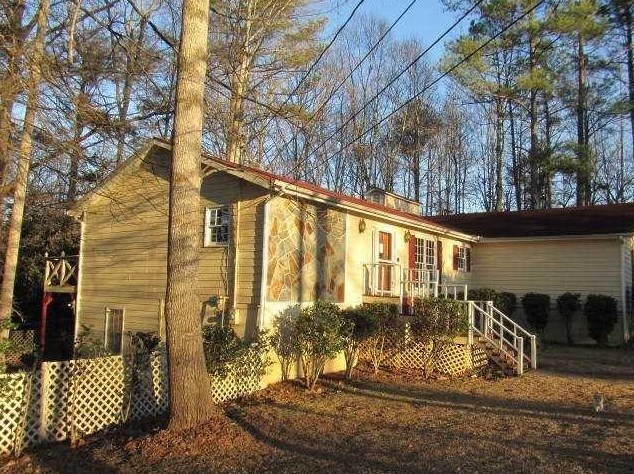 139 Spring St, Fairburn, GA 30213-1123