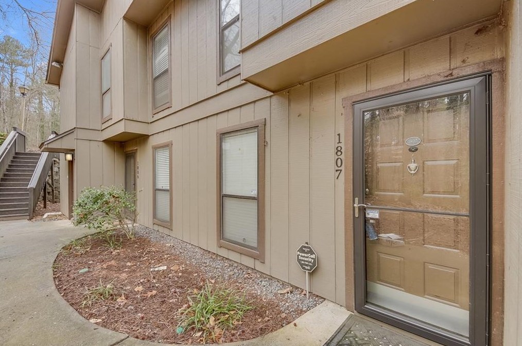 1807 Cumberland Ct Se, Smyrna, GA 30080