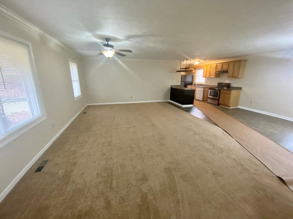 3060 Summer Lake Dr, Gainesville, GA 30506-1114