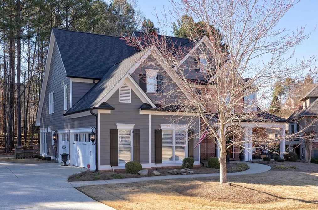 36 Creek Bank Dr, Acworth, GA 30101-6180