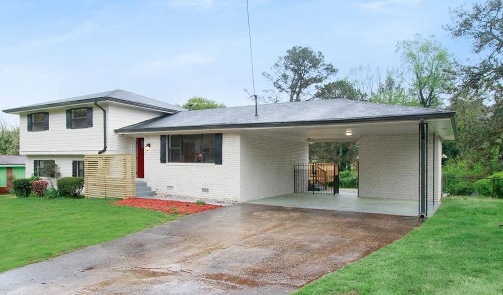 2349 Miriam Ln, Decatur GA  30032-5720 exterior