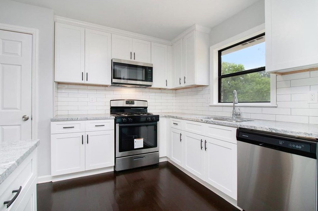 2349 Miriam Ln, Decatur GA  30032-5720 exterior