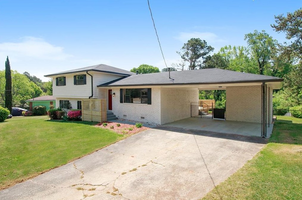 2349 Miriam Ln, Decatur GA  30032-5720 exterior