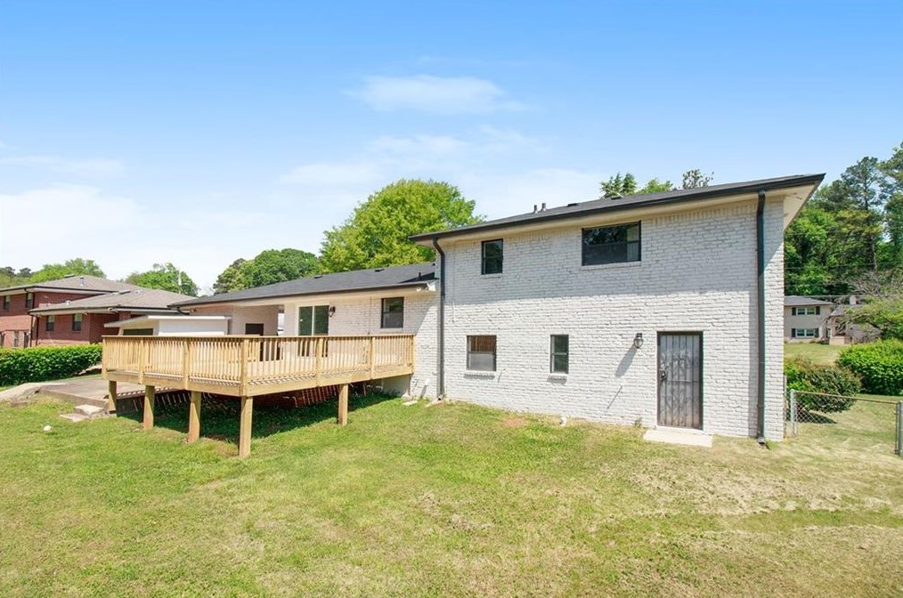 2349 Miriam Ln, Decatur GA  30032-5720 exterior