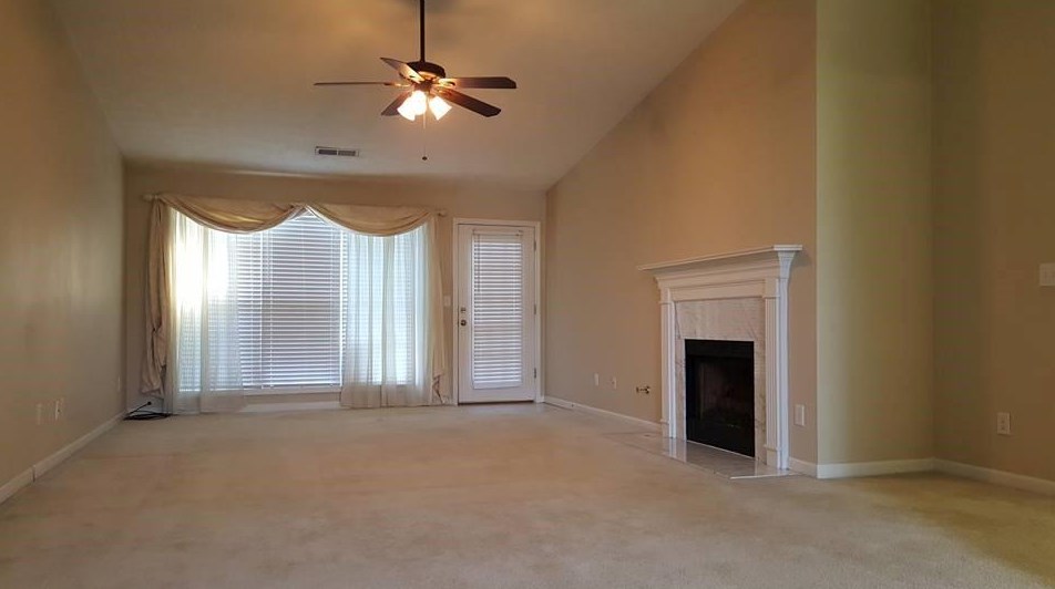 1070 Rafington Dr, Lawrenceville GA  30046-8503 exterior