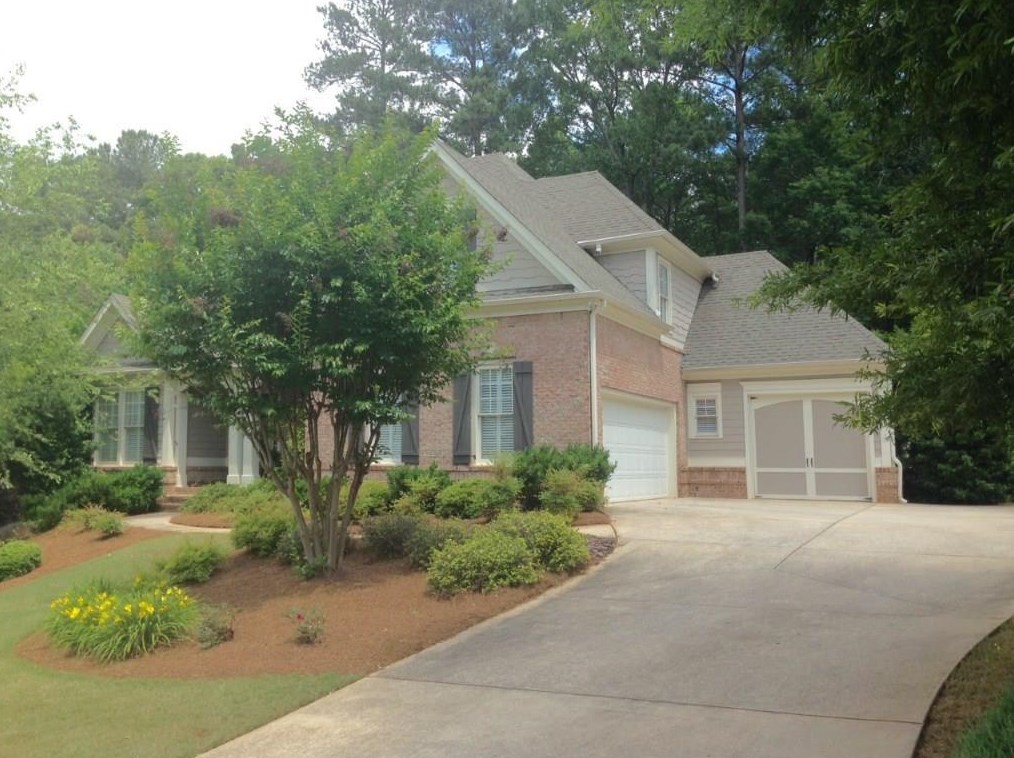 9806 Forest Hill Dr, Douglasville, GA 30135-7630