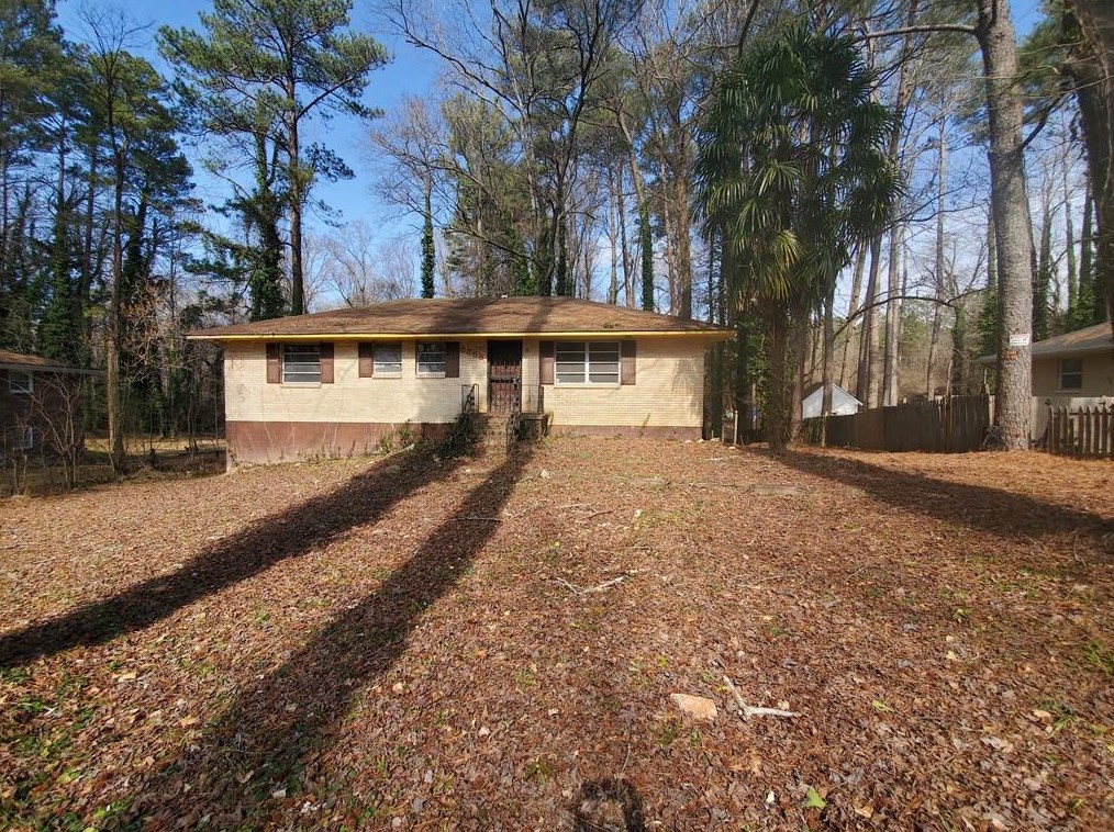 3855 Rux Rd, Atlanta, GA 30331-5049