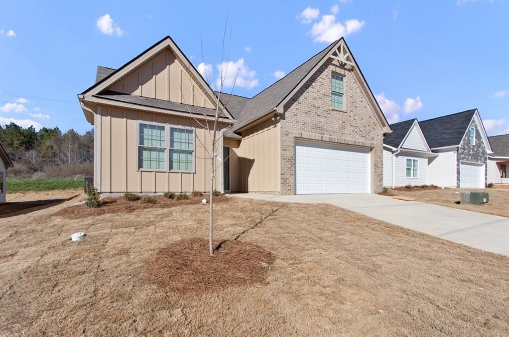 119 Lexington Ave, Griffin, GA 30223-1915