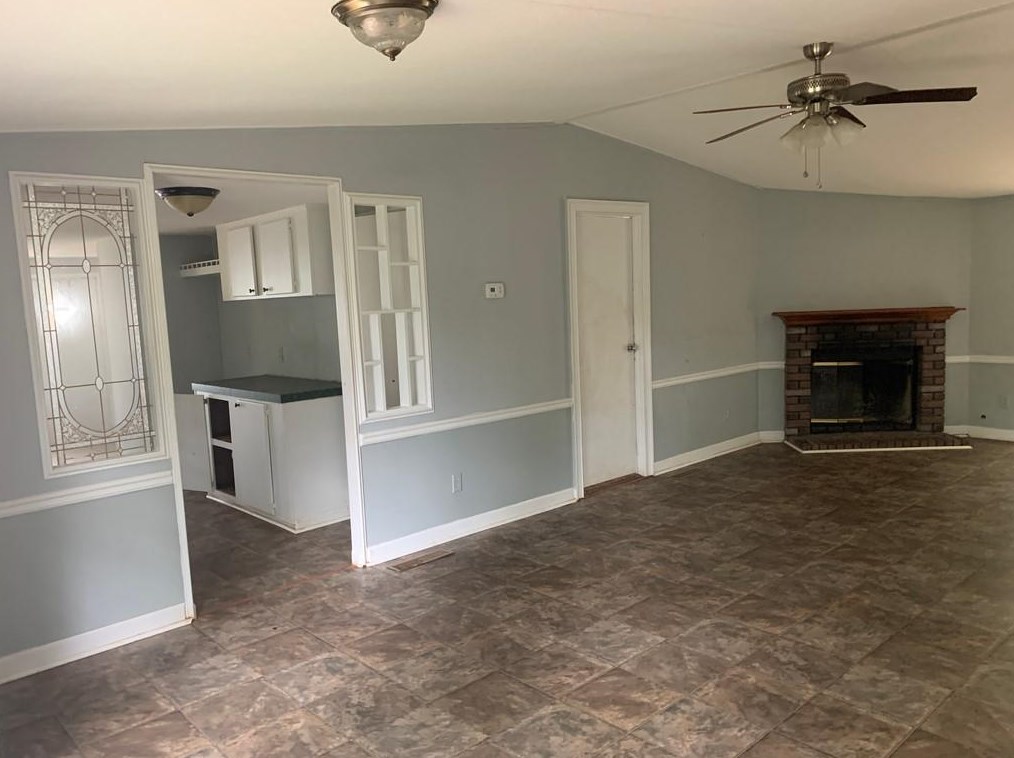 125 Helen Rd, Porterdale, GA 30016