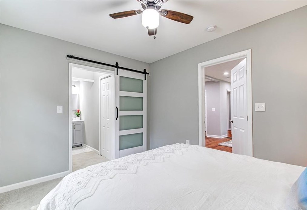 3340 Phillips Cir, Decatur GA  30032-4700 exterior