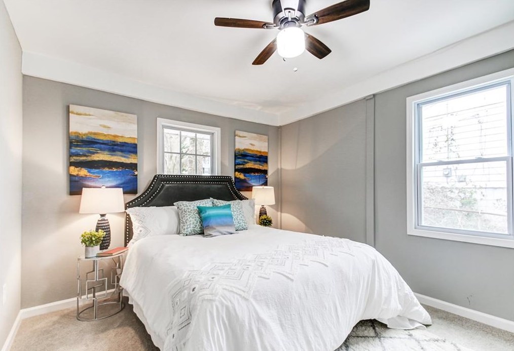 3340 Phillips Cir, Decatur GA  30032-4700 exterior