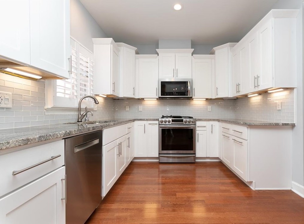 3830 Savannah Sq, Atlanta GA 30340-4338 exterior