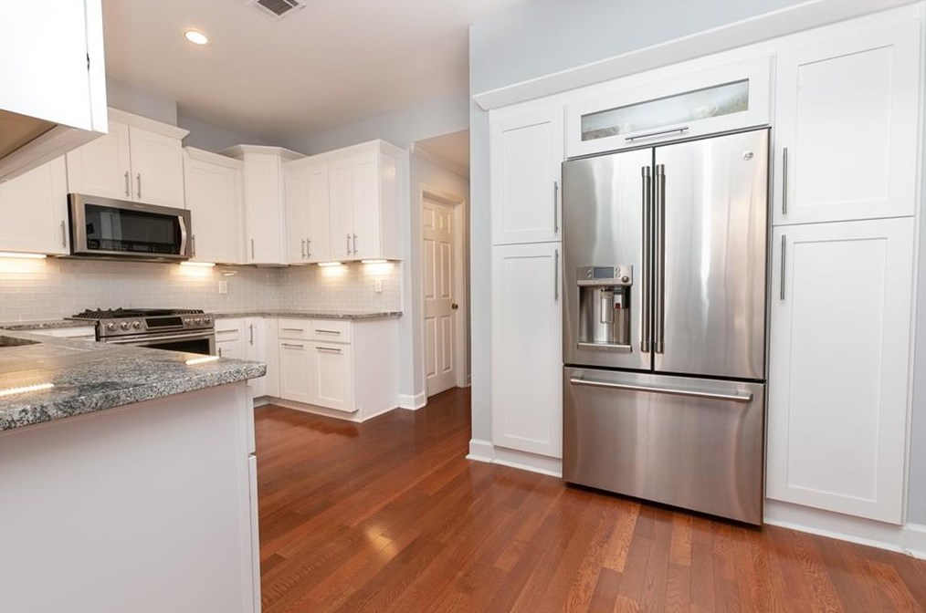 3830 Savannah Sq, Atlanta GA 30340-4338 exterior