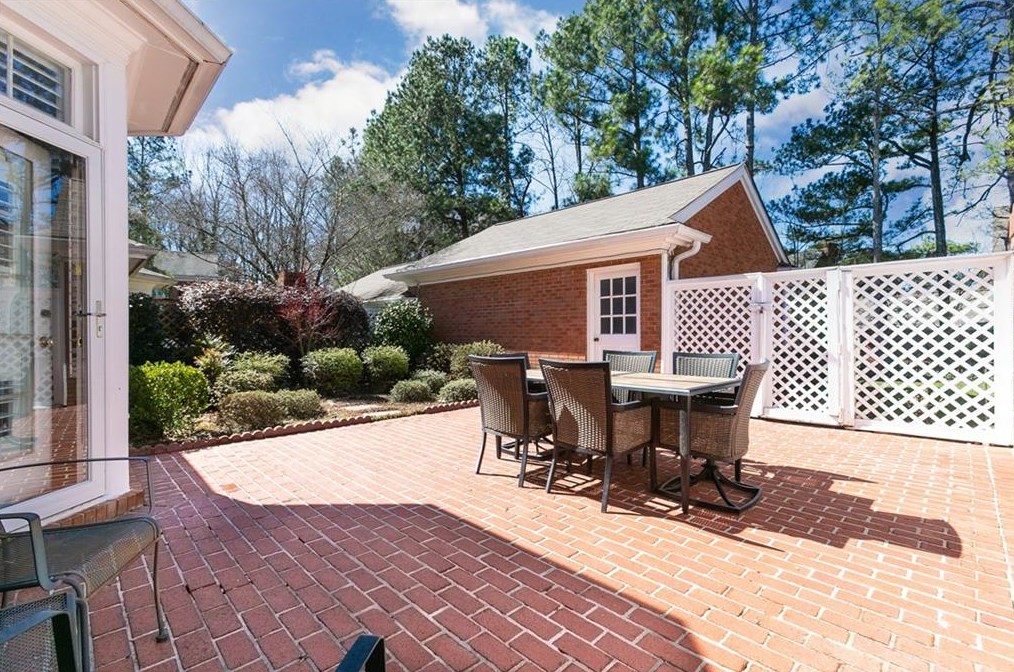 3830 Savannah Sq, Atlanta GA 30340-4338 exterior