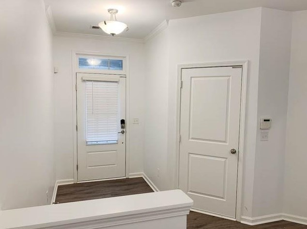 2112 Greencrest Cir, Alpharetta, GA 30004-3712