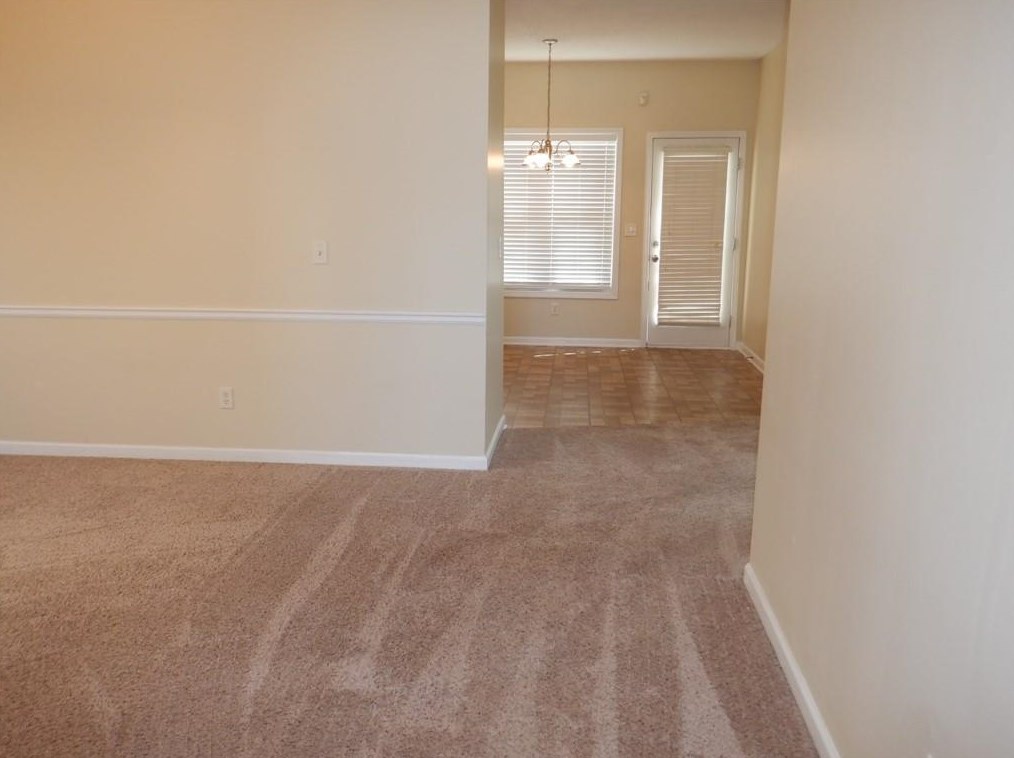 6091 Yellowood Ct, Atlanta, GA 30349-6995