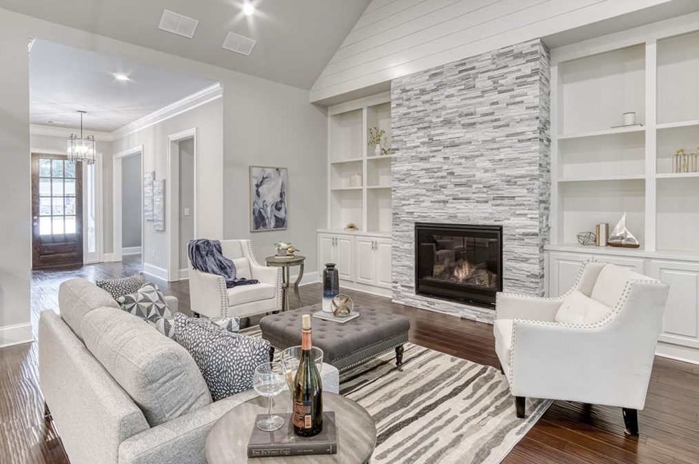 3146 Sprucewood Dr, Decatur GA  30033-2506 exterior