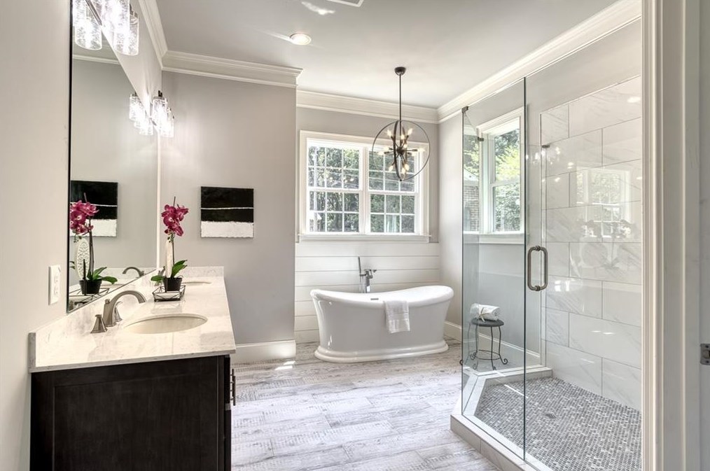 3146 Sprucewood Dr, Decatur GA  30033-2506 exterior