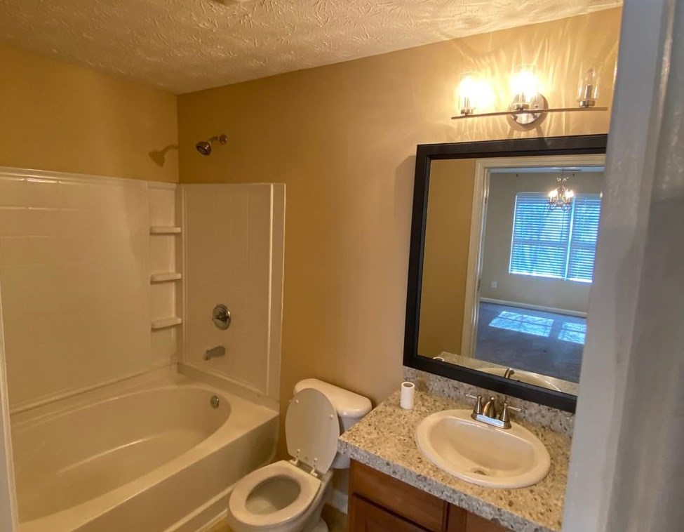 8104 Waldrop Pl, Decatur GA 30034-7419 exterior