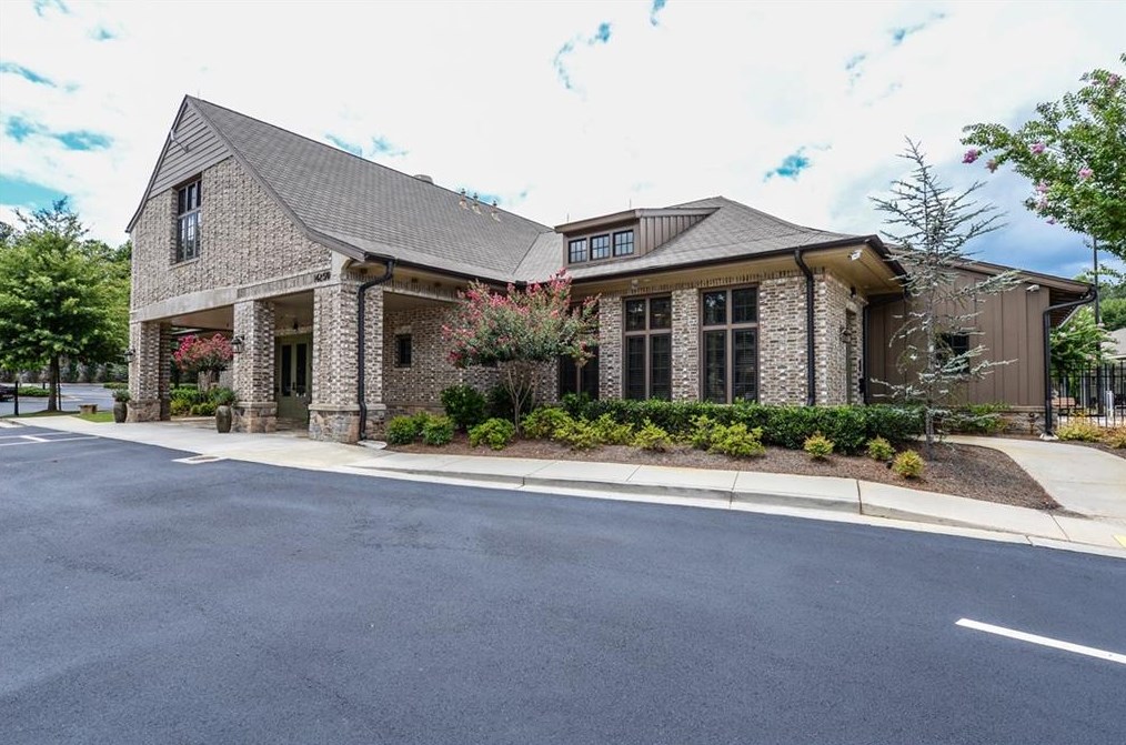 3310 Compass Way, Alpharetta GA 30004-0625 exterior