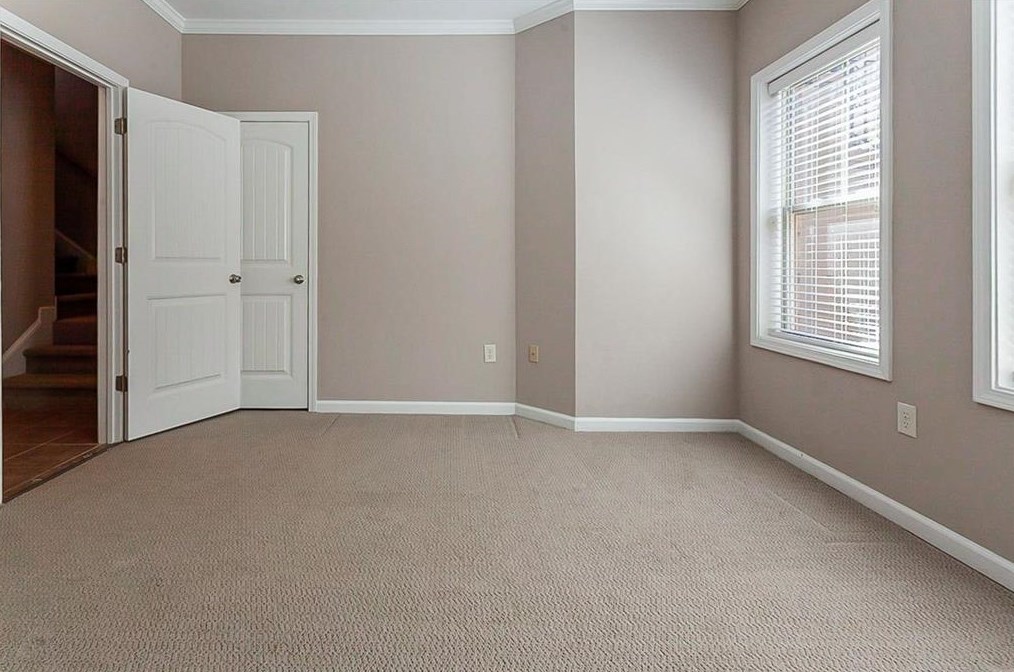 925 Telfair Close, Atlanta GA 30350-4901 exterior