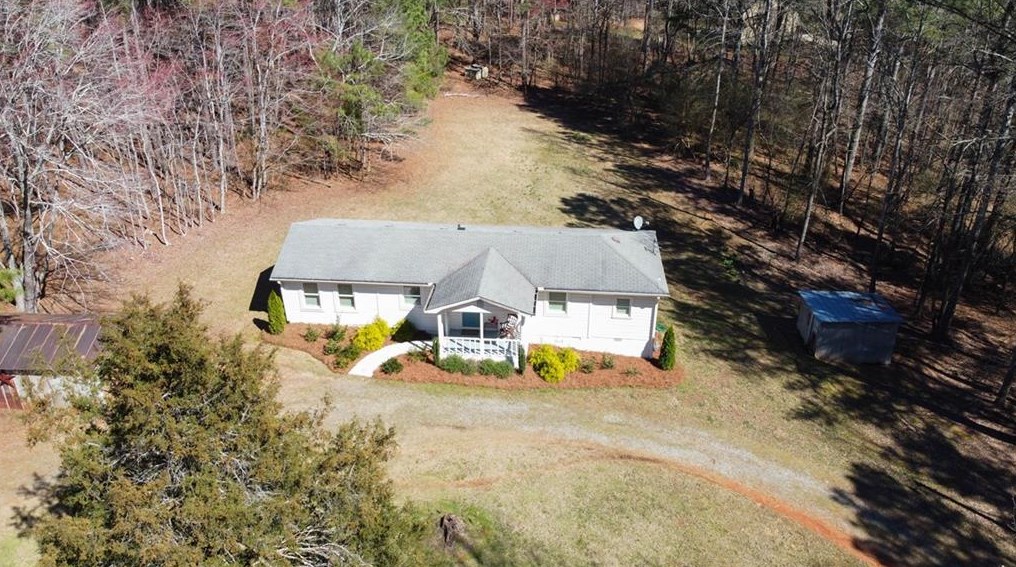 16075 Old Henderson Rd, Alpharetta GA 30004-2724 exterior