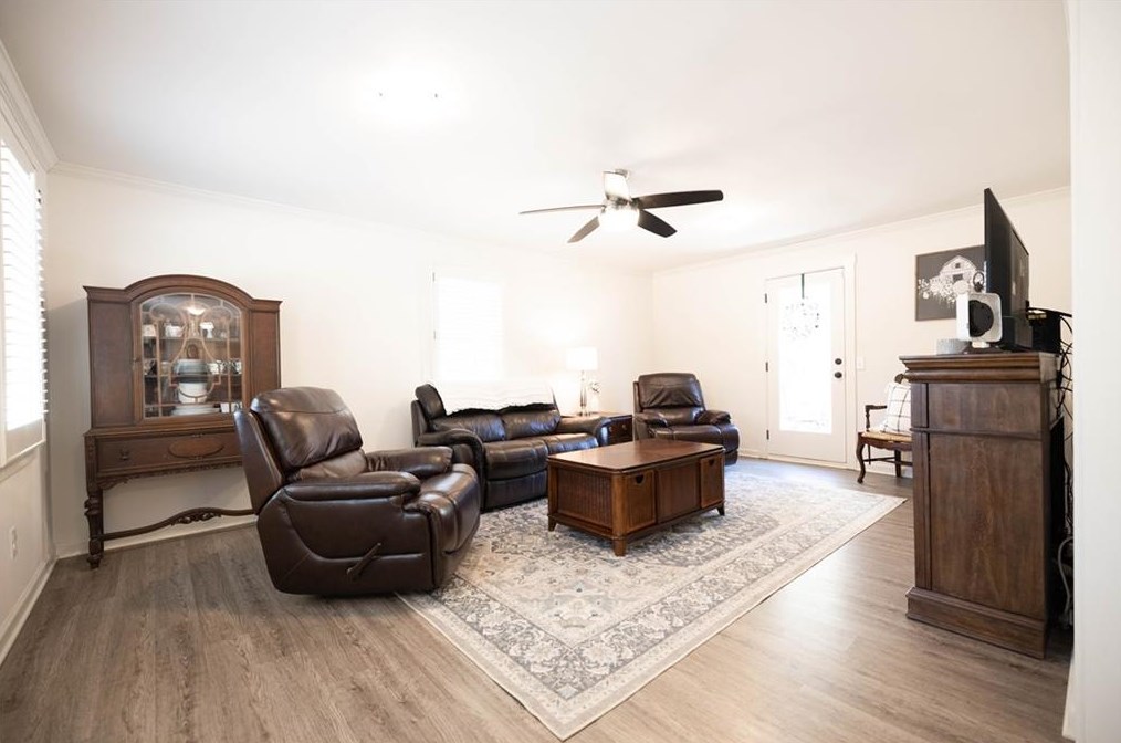 16075 Old Henderson Rd, Alpharetta GA 30004-2724 exterior