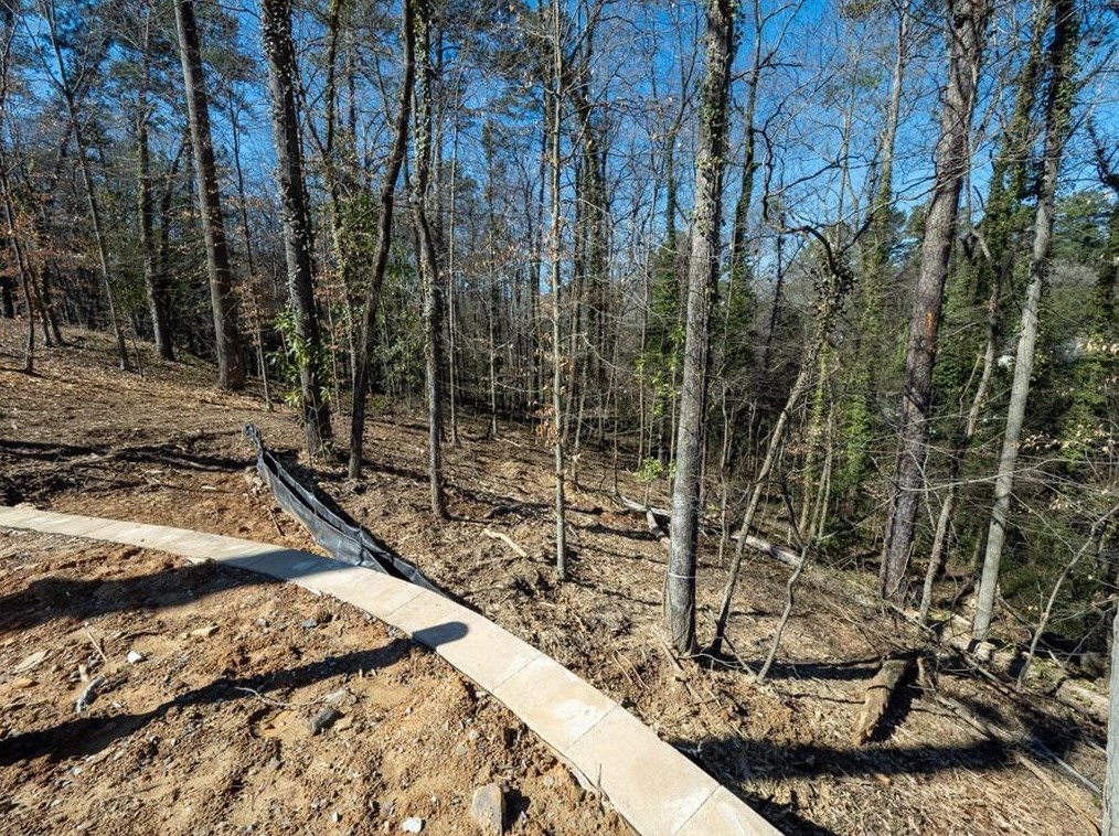 3332 Rilman Rd, Atlanta GA  30327-1507 exterior