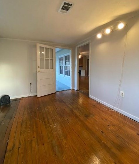 407 Memorial Dr, Dallas GA 30132-4116 exterior