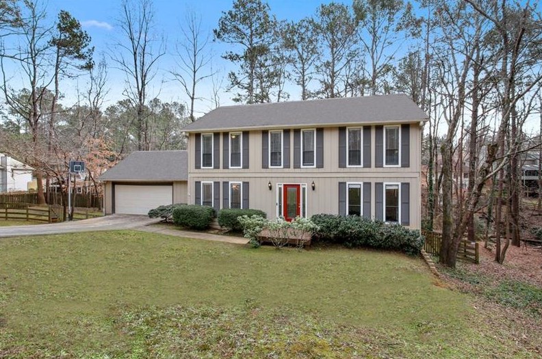 670 Branch Valley Ct, Roswell, GA 30076-3003