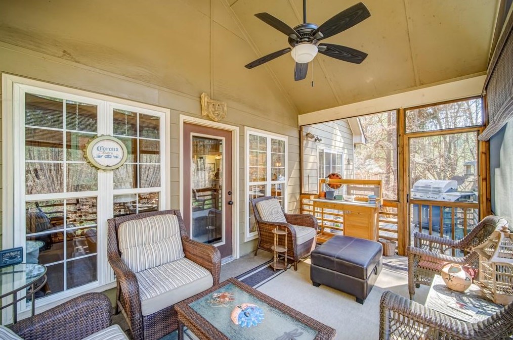 35 Eagle Pt Way, Dallas GA 30132-8490 exterior