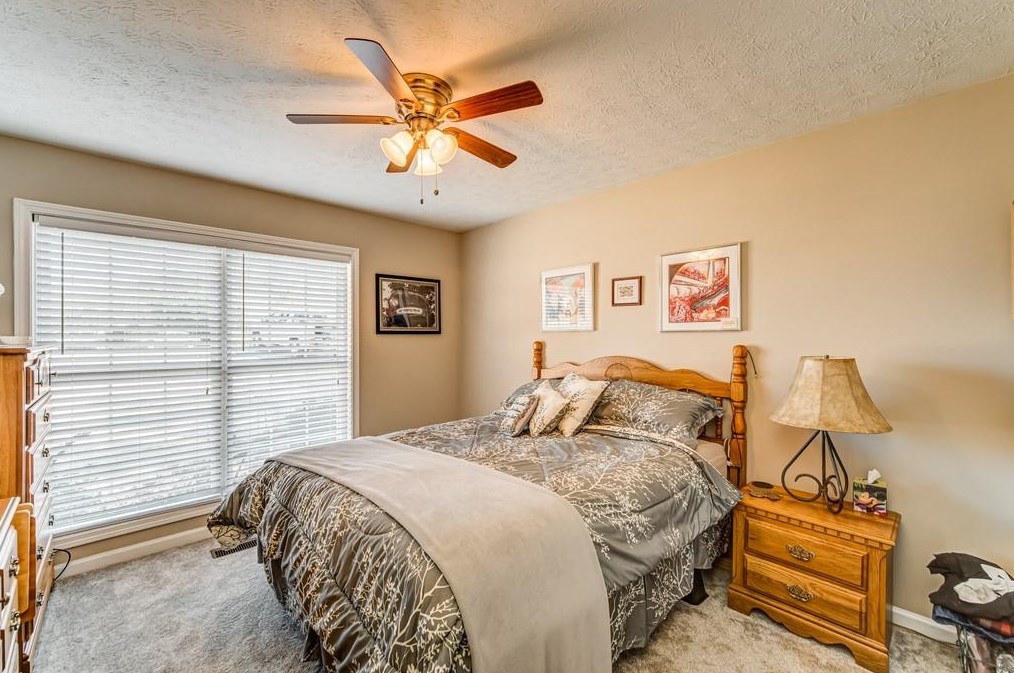 35 Eagle Pt Way, Dallas GA 30132-8490 exterior