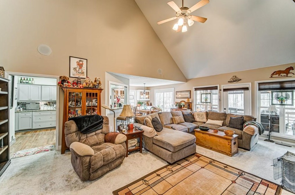 35 Eagle Pt Way, Dallas GA 30132-8490 exterior