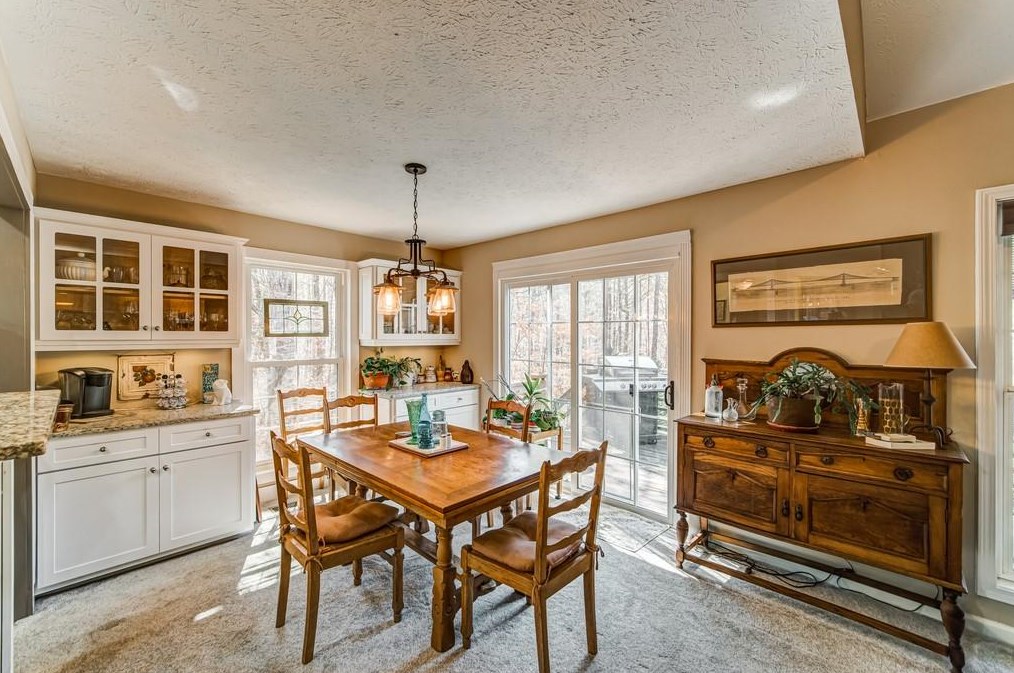 35 Eagle Pt Way, Dallas GA 30132-8490 exterior